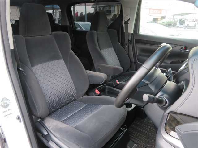 TOYOTA ALPHARD 2017 Image 31