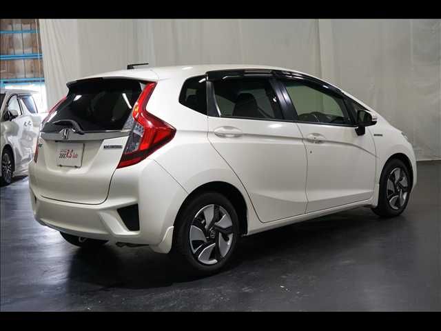 HONDA FIT HYBRID 2014 Image 31