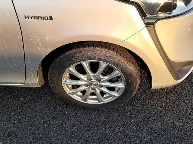 TOYOTA SIENTA HYBRID 2019 Image 31