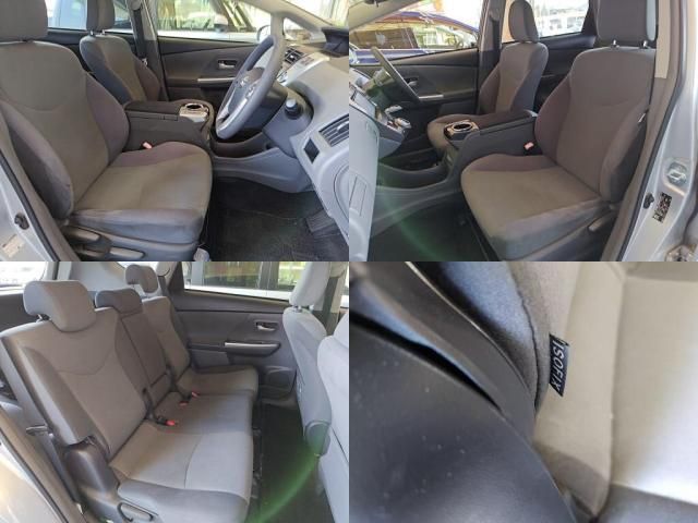 TOYOTA PRIUS ALPHA 2013 Image 31