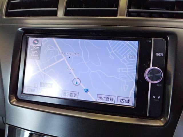 TOYOTA PRIUS ALPHA 2013 Image 31