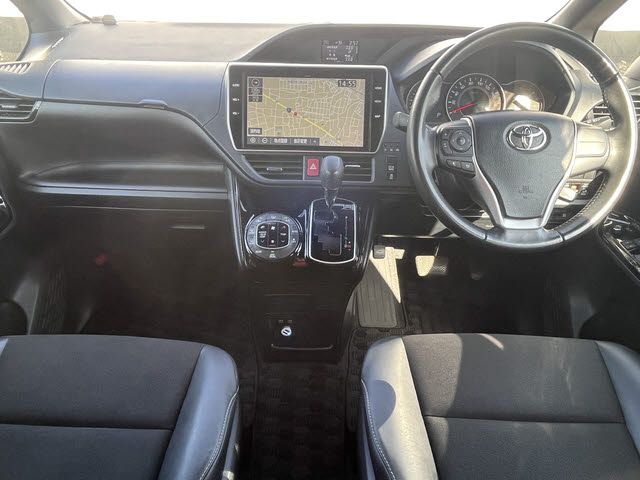 TOYOTA NOAH 2020 Image 31