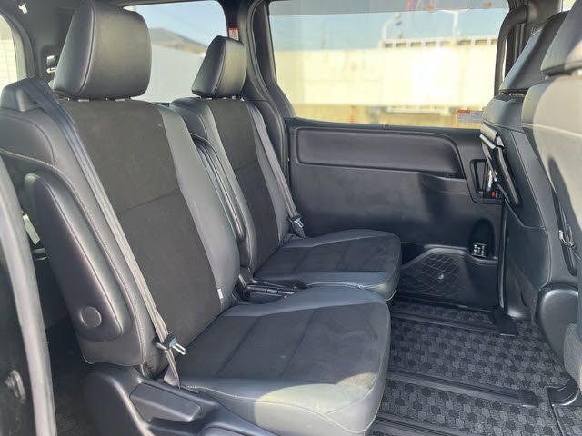 TOYOTA NOAH 2020 Image 31