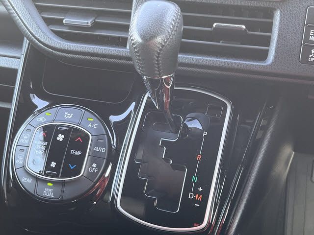 TOYOTA NOAH 2020 Image 31