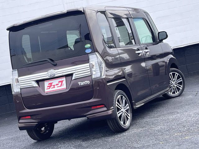 DAIHATSU TANTO CUSTOM 2017 Image 31