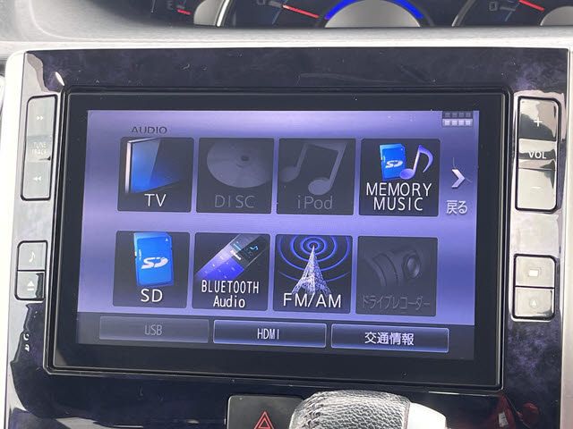 DAIHATSU TANTO CUSTOM 2017 Image 31