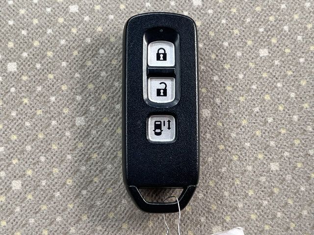 HONDA N BOX 2013 Image 31