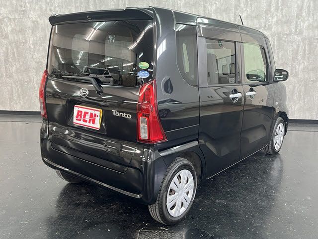 DAIHATSU TANTO 2020 Image 31