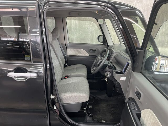 DAIHATSU TANTO 2020 Image 31