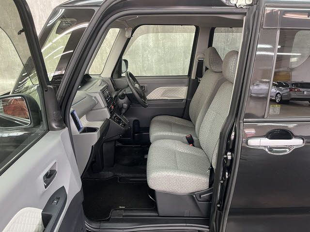 DAIHATSU TANTO 2020 Image 31