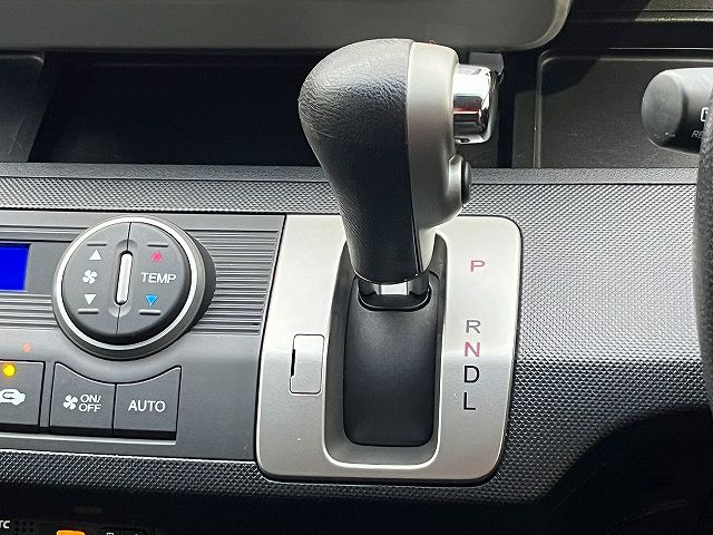 HONDA FREED 2015 Image 31