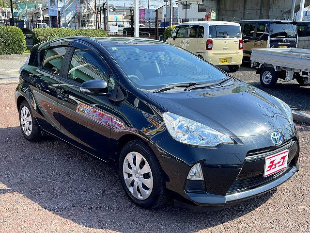 TOYOTA AQUA 2014 Image 31