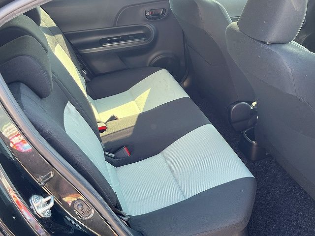 TOYOTA AQUA 2014 Image 31