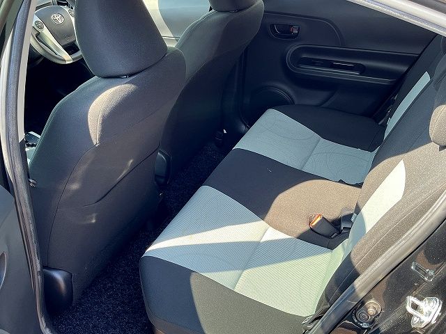TOYOTA AQUA 2014 Image 31