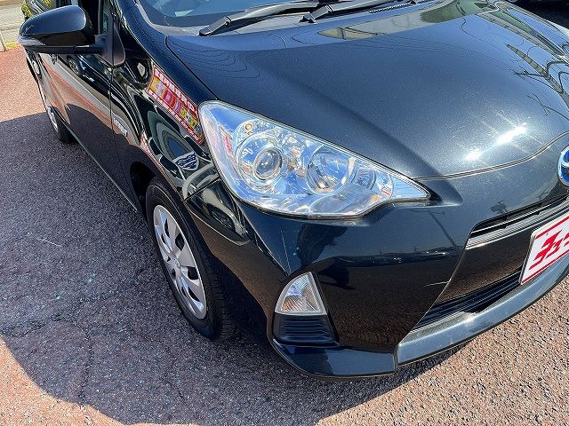 TOYOTA AQUA 2014 Image 31