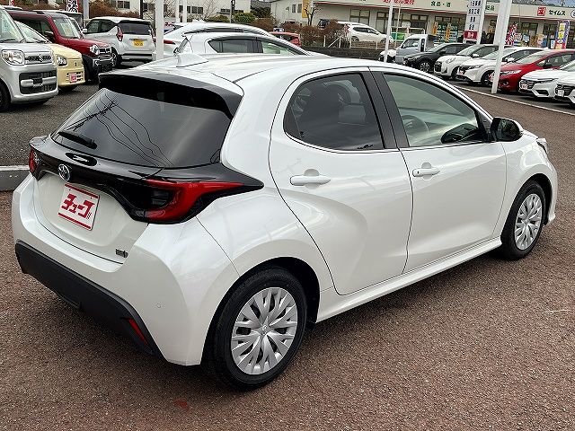 TOYOTA YARIS HYBRID 2022 Image 31