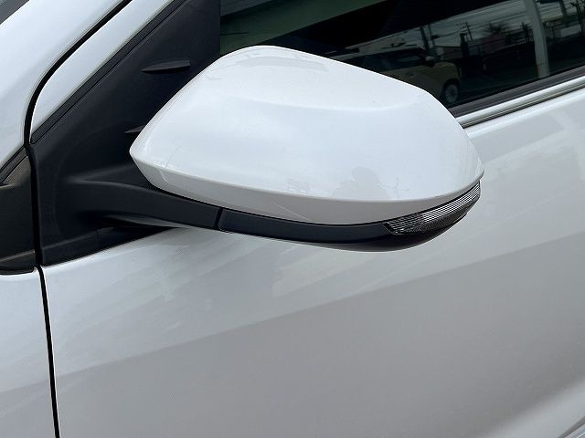 TOYOTA YARIS HYBRID 2022 Image 31