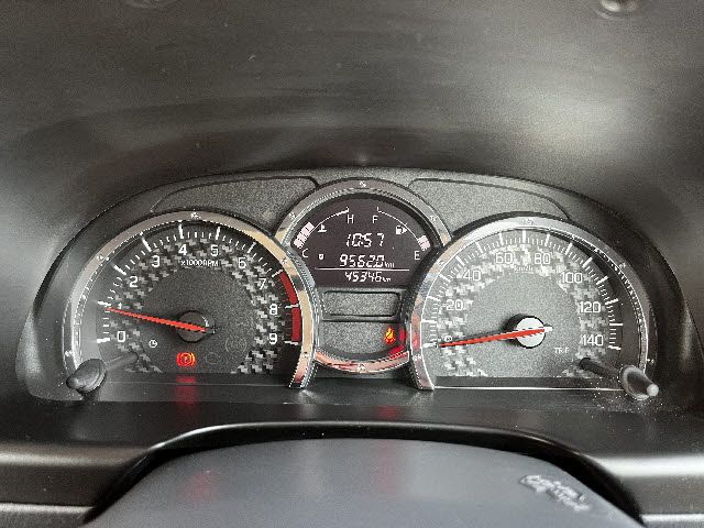 SUZUKI JIMNY 4WD 2017 Image 31