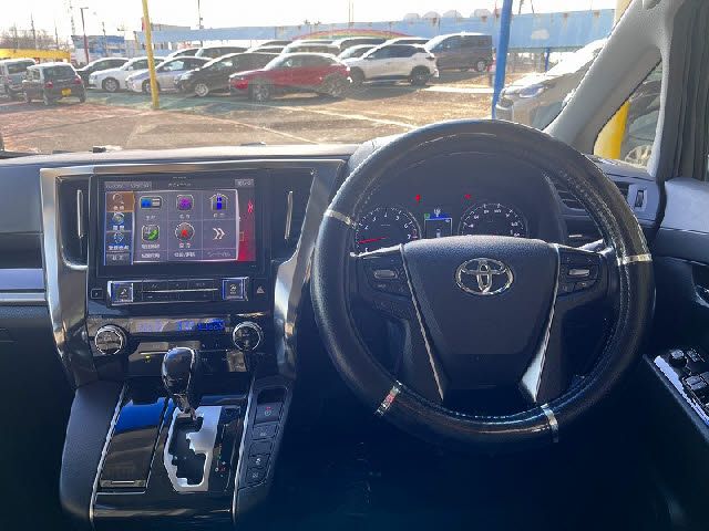 TOYOTA VELLFIRE 2015 Image 31