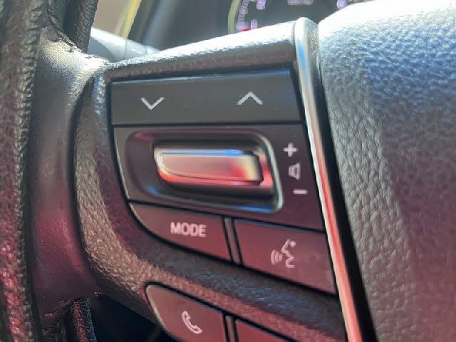 TOYOTA VELLFIRE 2015 Image 31