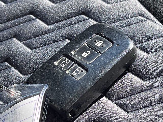 TOYOTA ALPHARD 2015 Image 31