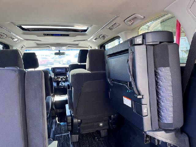 TOYOTA ALPHARD 2015 Image 31