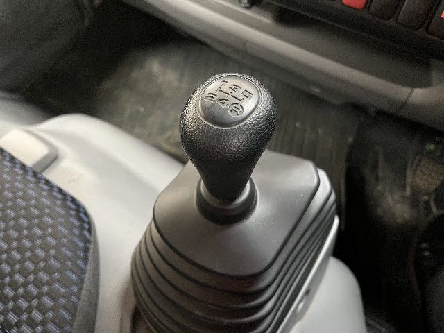 TOYOTA DYNA 2022 Image 31