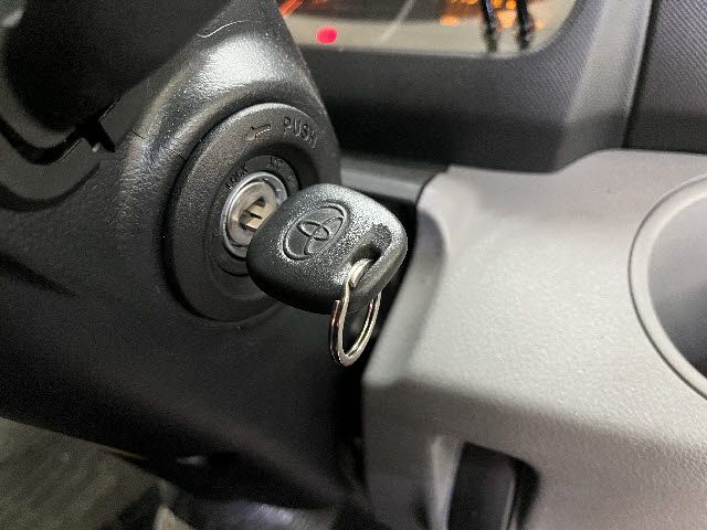 TOYOTA DYNA 2022 Image 31