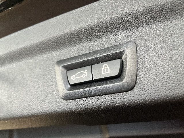 BMW MINI COOPER D CROSSO 2022 Image 31