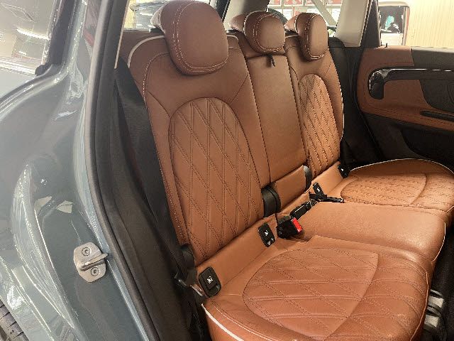 BMW MINI COOPER D CROSSO 2023 Image 31