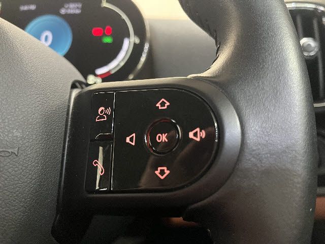 BMW MINI COOPER D CROSSO 2023 Image 31