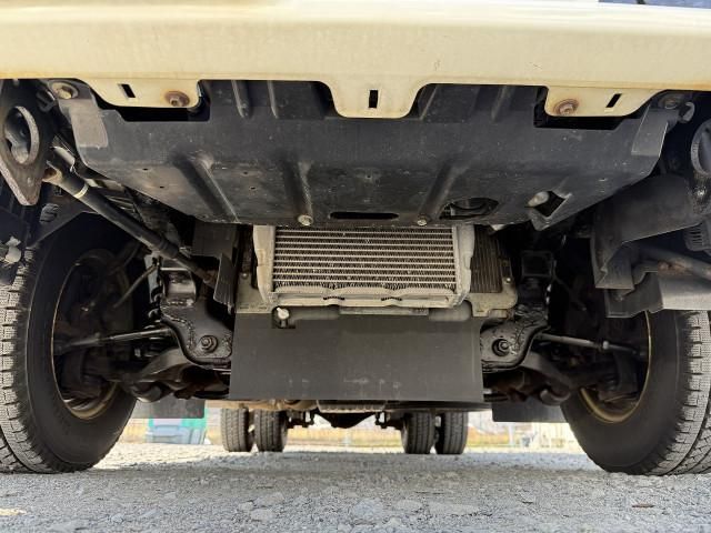 HINO DUTRO 2020 Image 31