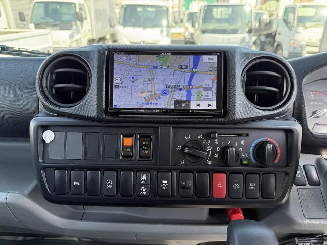 HINO DUTRO 2020 Image 31