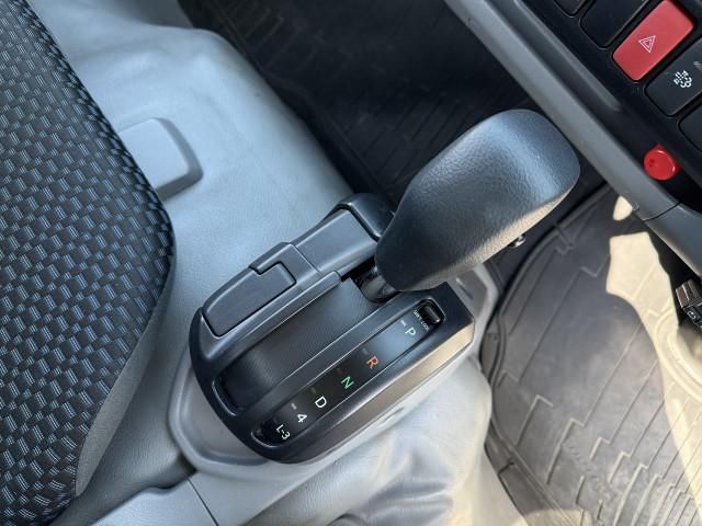 HINO DUTRO 2020 Image 31