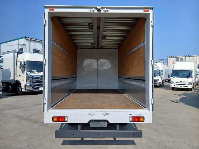 TOYOTA DYNA 2022 Image 31