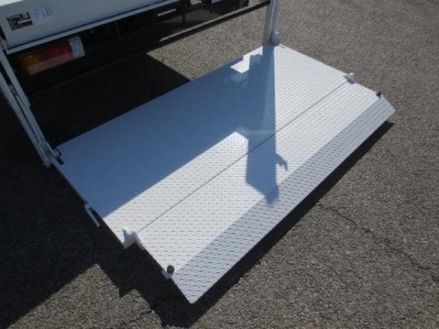 HINO DUTRO 2024 Image 31