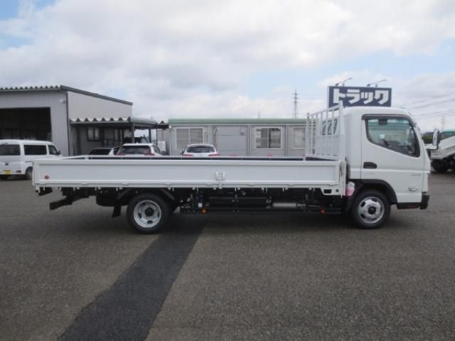 MITSUBISHI CANTER 2025 Image 31