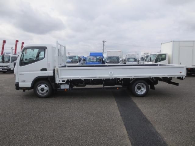 MITSUBISHI CANTER 2025 Image 31