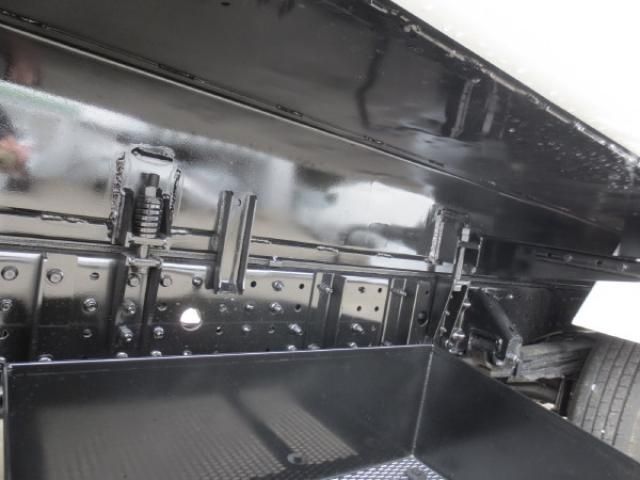 MITSUBISHI CANTER 2025 Image 31