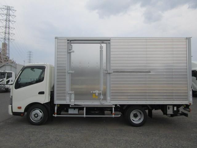 HINO DUTRO 2025 Image 31