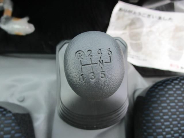 HINO DUTRO 2025 Image 31