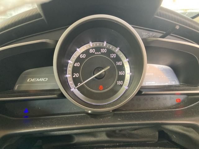 MAZDA DEMIO 2015 Image 31