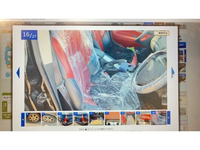 VOLVO V70 2005 Image 31