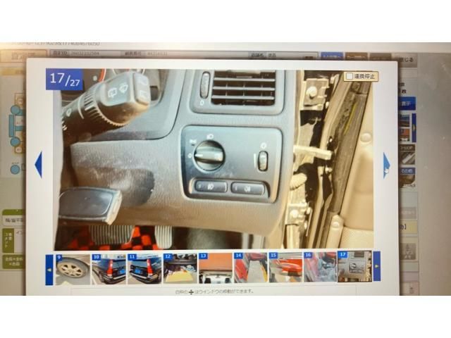 VOLVO V70 2005 Image 31