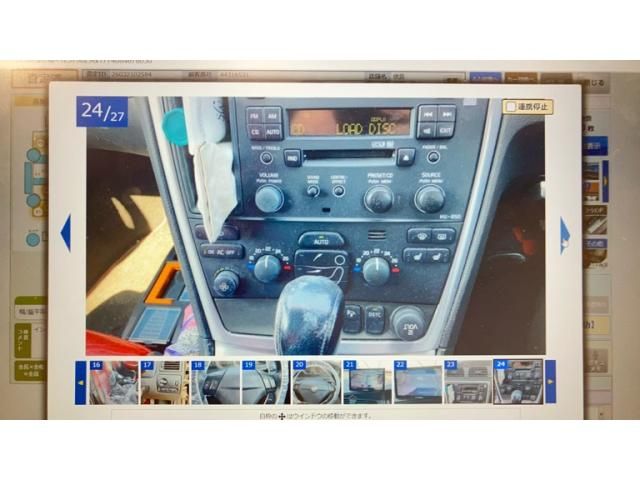 VOLVO V70 2005 Image 31