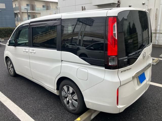 HONDA STEPWAGON 2015 Image 31
