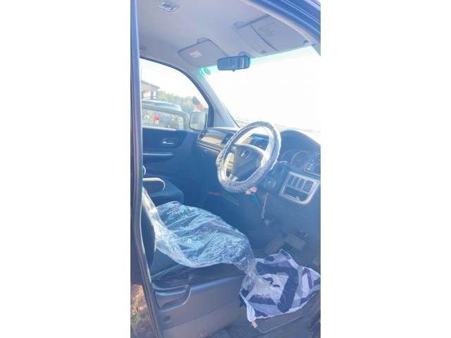 HONDA STEPWAGON SPADA 2004 Image 31