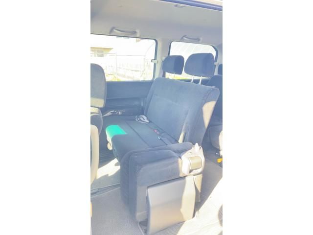 HONDA STEPWAGON SPADA 2004 Image 31