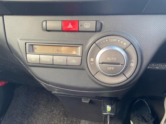 DAIHATSU TANTO EXE CUSTOM 2011 Image 31