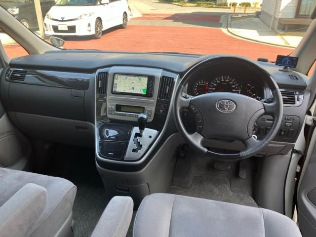 TOYOTA ALPHARD 2006 Image 31